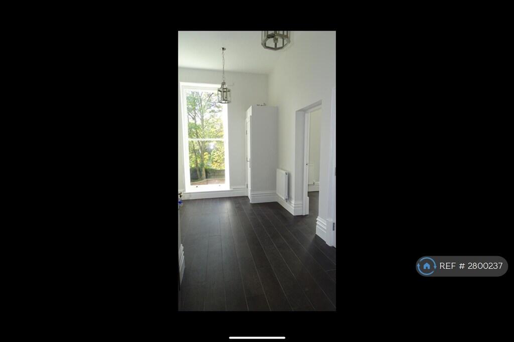 Apartment in Liverpool - View 5