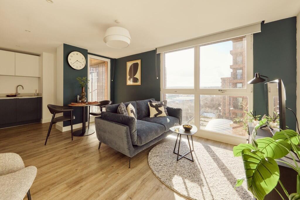 Main image of property: Whitehall, Leeds, West Yorkshire, LS12