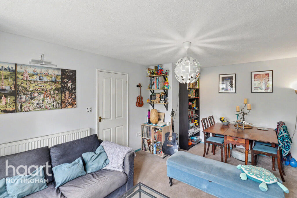 House in Nottingham, The Meadows - View 4