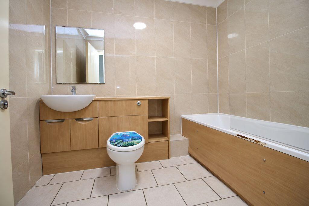 Apartment in Tonbridge - View 4