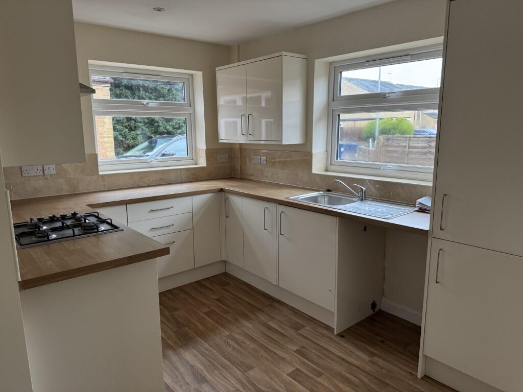 9A Fairfax Way, March, Cambridgeshire PE15 9HP photo 2
