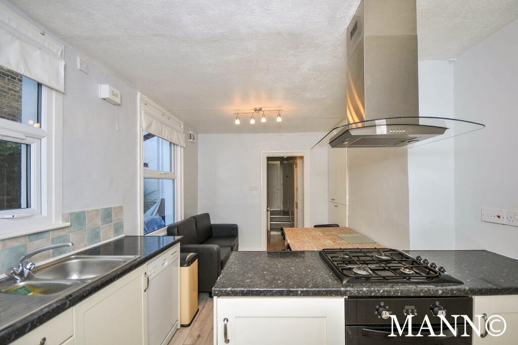 Apartment in London - View 3