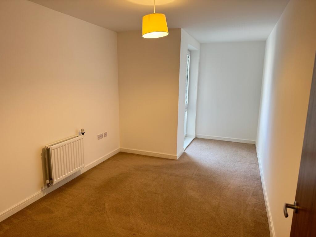 Dunn Side, Chelmsford, Essex, CM1 - More