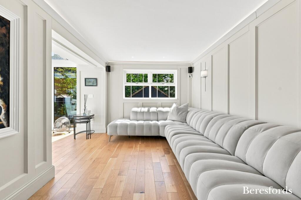 House in Chelmsford - View 5
