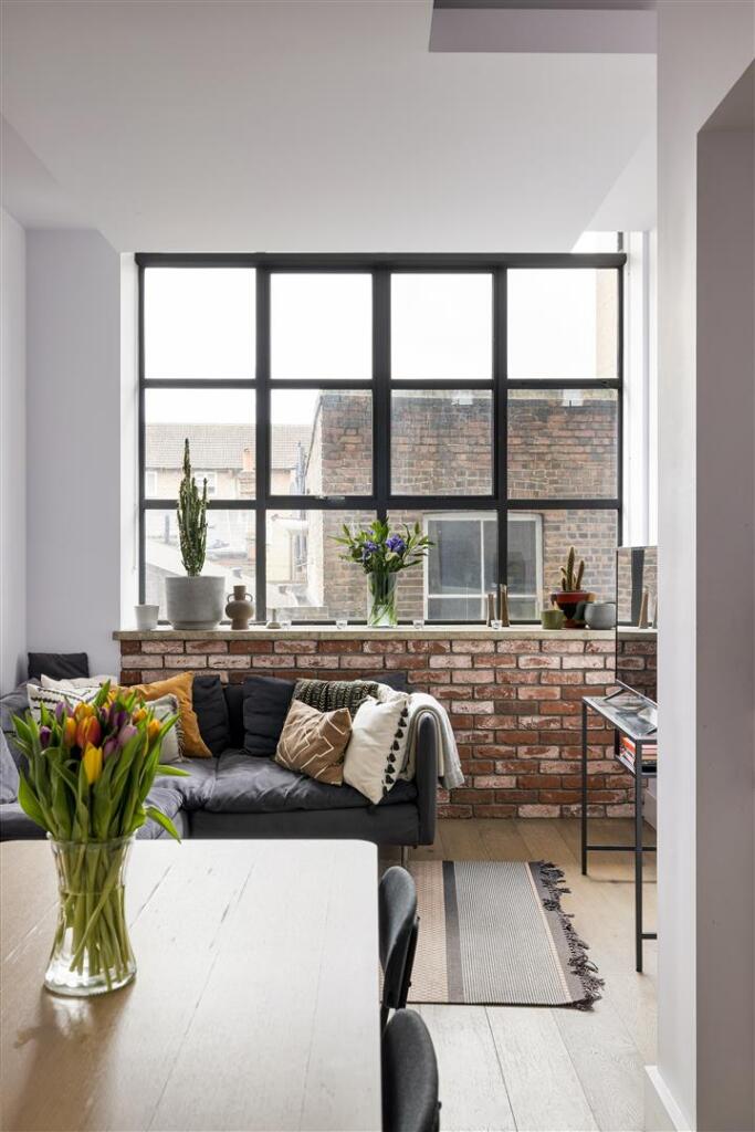 Main image of property: Chatham Place, London
