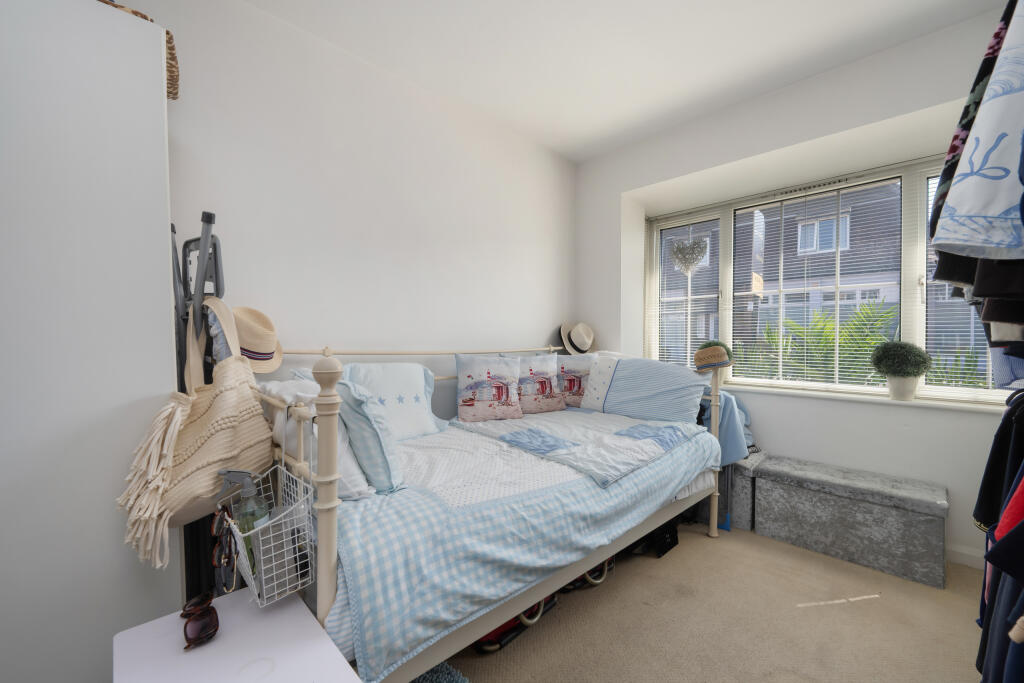 House in Canterbury - View 5