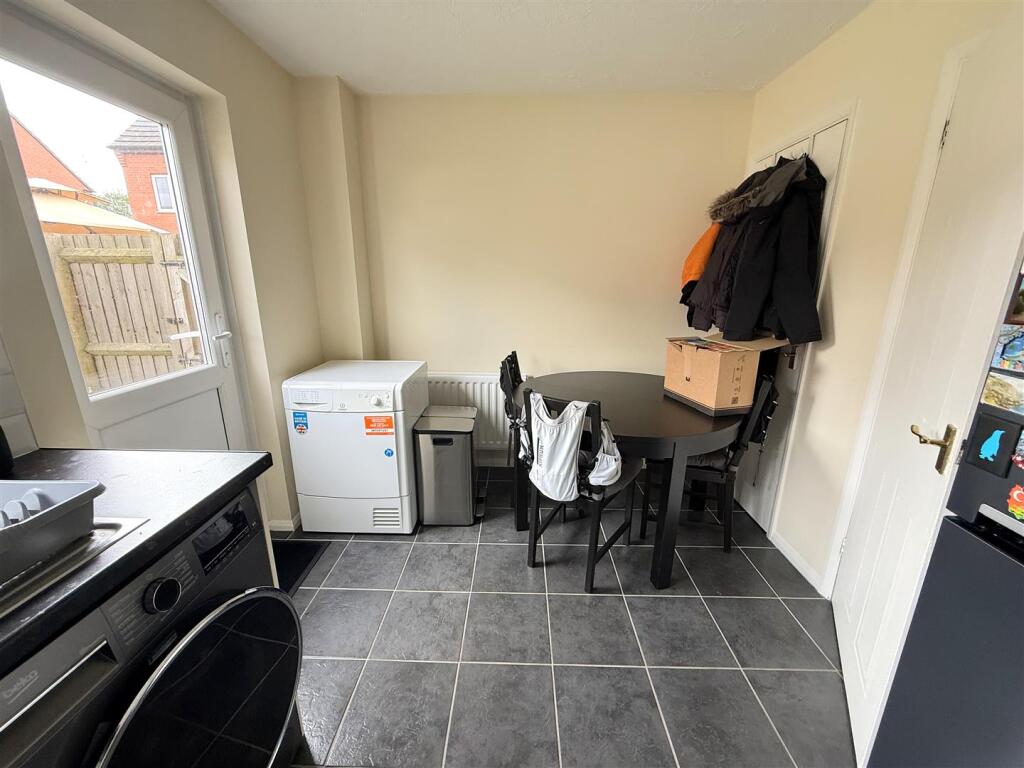 House in Rugby, Eastlands - View 4