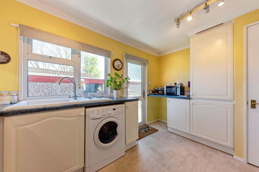 House in South Kesteven, Allington - View 5
