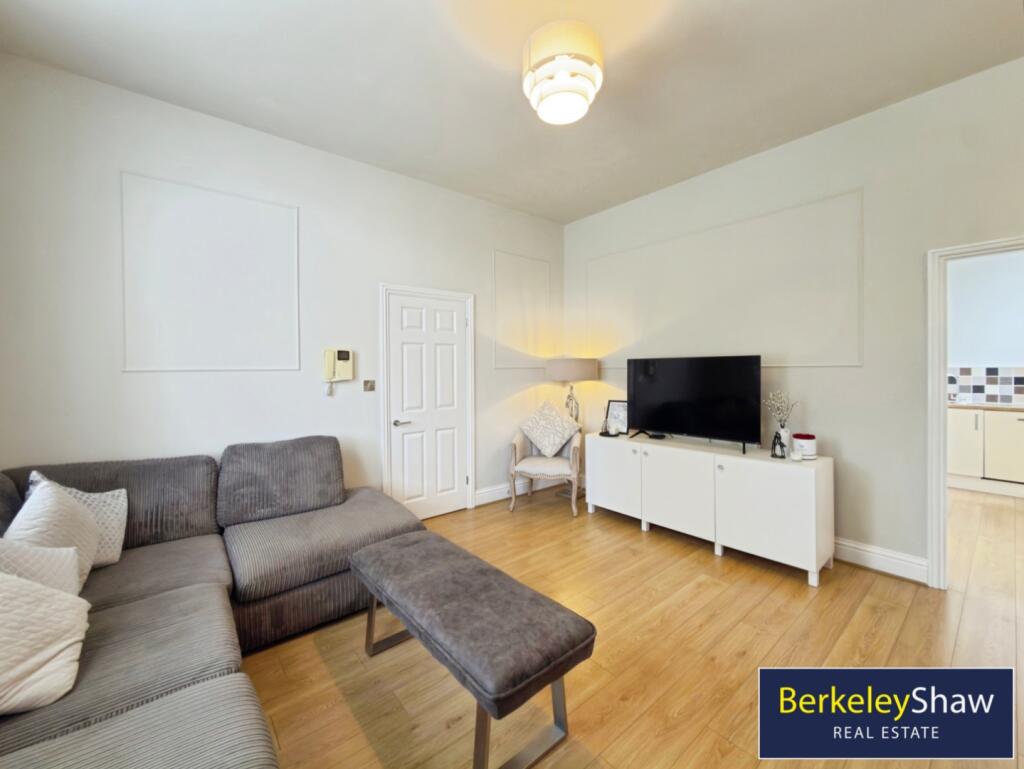 Apartment in Liverpool - View 5