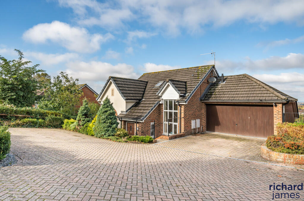 Main image of property: Okus Road, Swindon, SN1