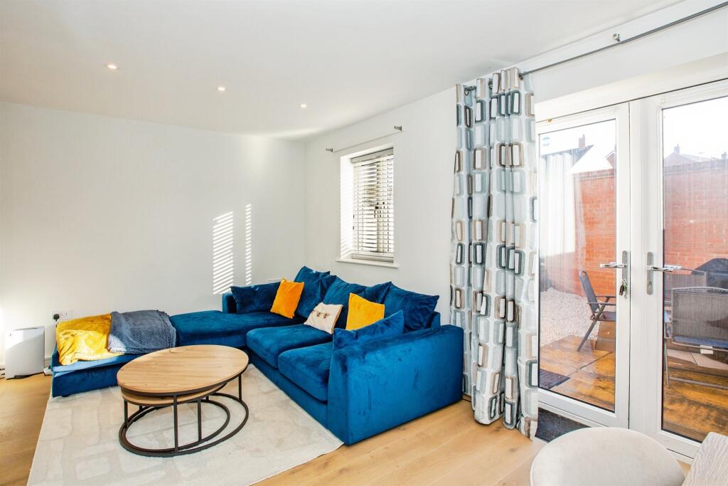 House in Thrapston, The Sidings - View 5