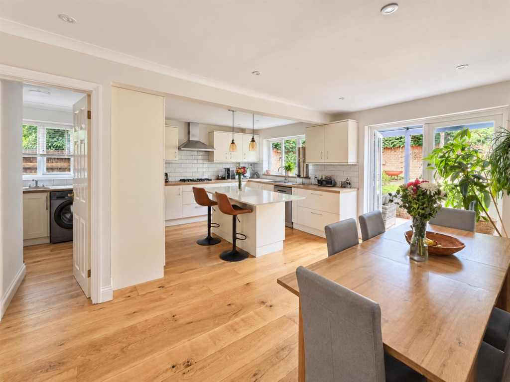 House in Heathfield, Sandy Cross - View 5