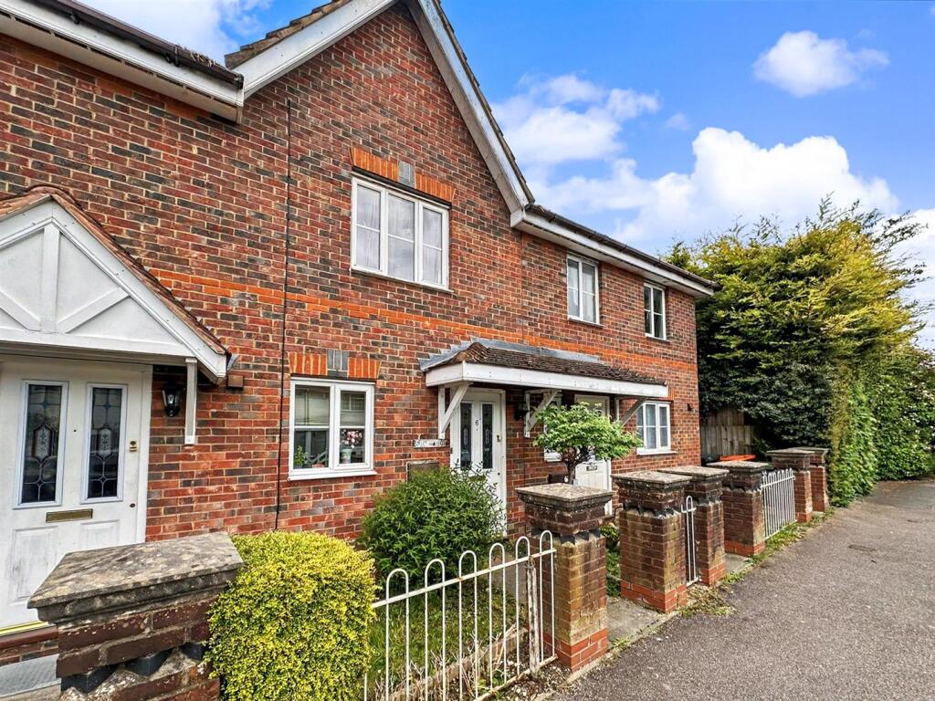 Main image of property: Periwinkle Lane, Dunstable