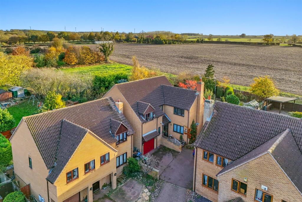 Main image of property: Shortwoods Close, Raunds