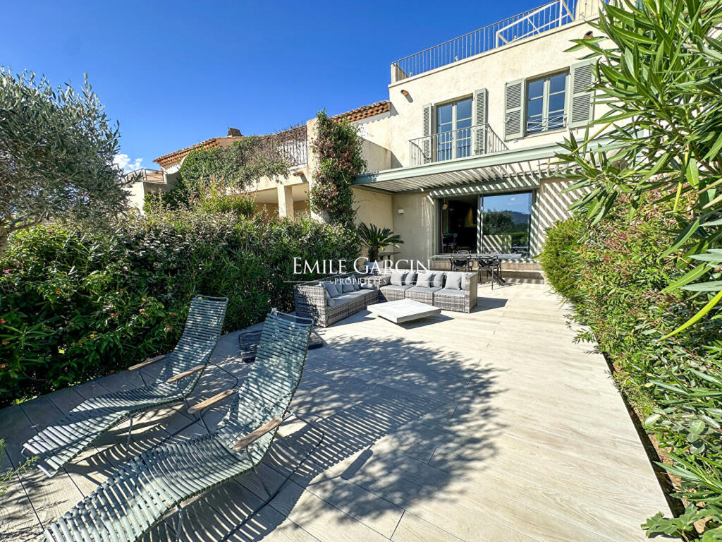 Main image of property: Provence-Alps-Cote d`Azur, Var, Gassin