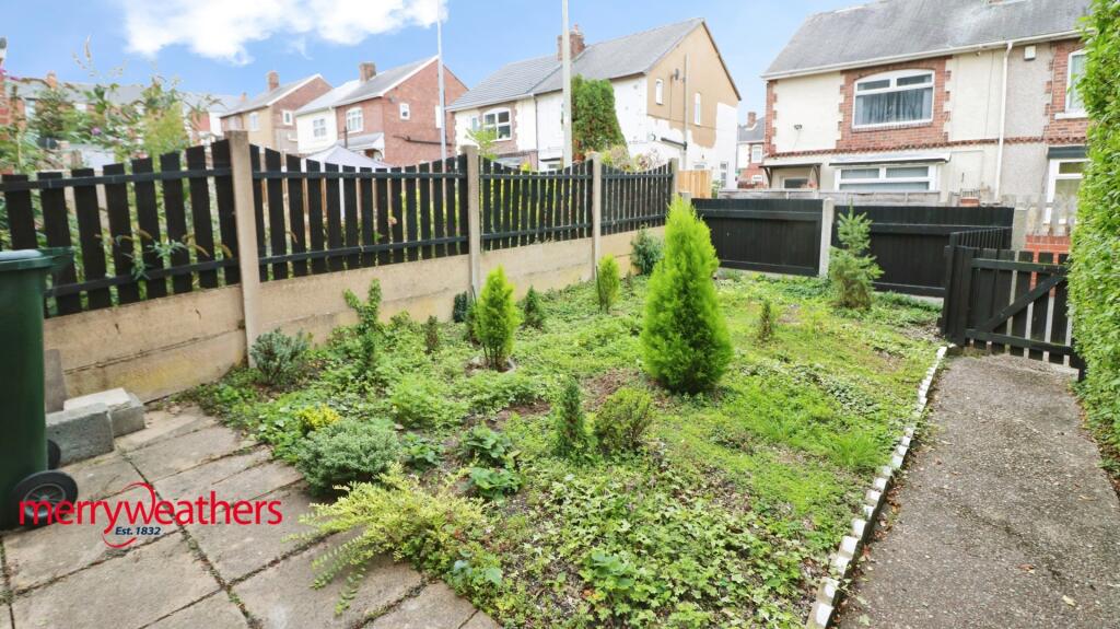 House in Barnsley, South Yorkshire - View 3