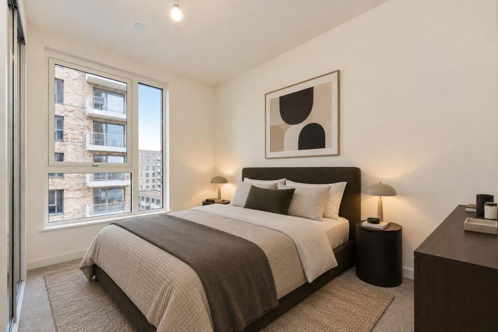 Apartment in Harrow - More