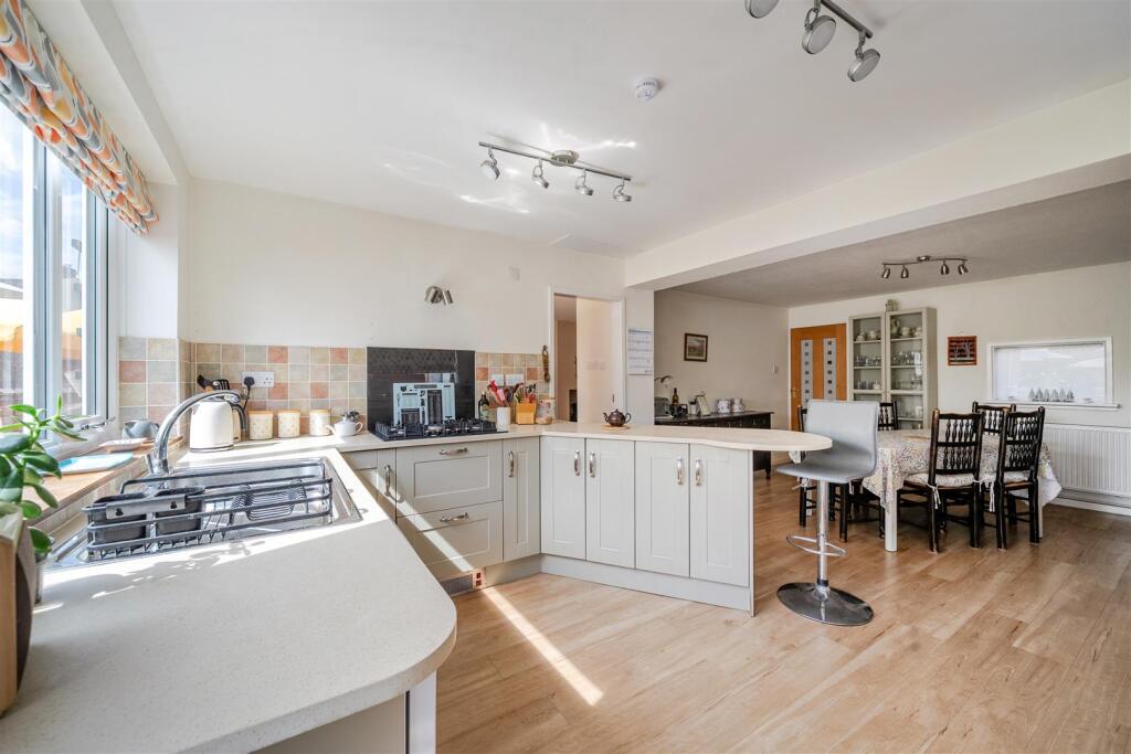 House in Wyre Forest, Wolverley and Cookley - View 4