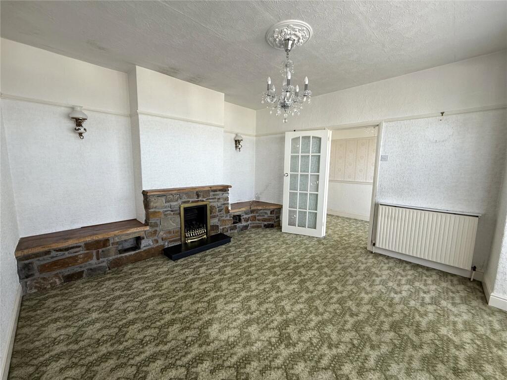 Yelland Road, Yelland, Barnstaple, Devon, EX31 photo 4