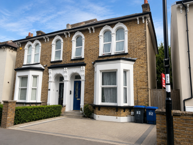 Main image of property: Oakfield Road, Croydon, CR0 2UB