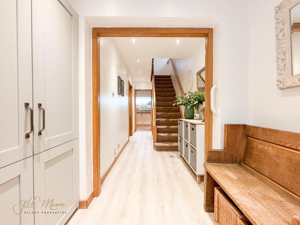 House in Sunderland, Albany - View 4