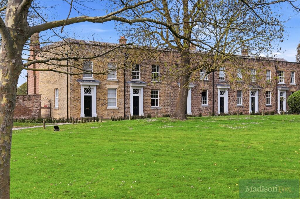 Main image of property: Cedar Park, Chigwell, Essex, IG7