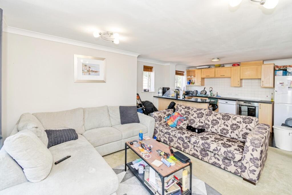 Apartment in Southampton, Western Docks, Hill - View 3