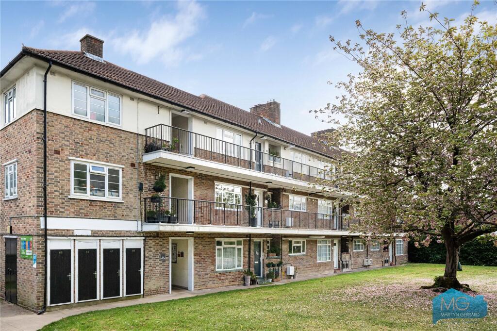 Main image of property: The Poplars, London, N14