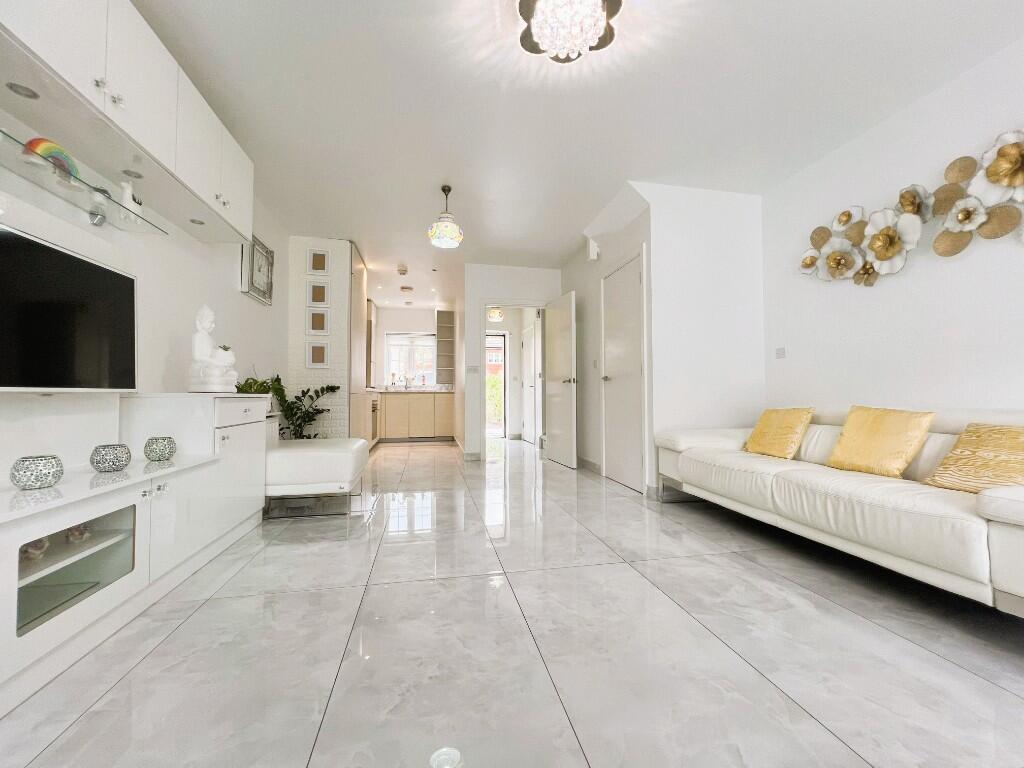 Main image of property: Slough, Berkshire, SL2