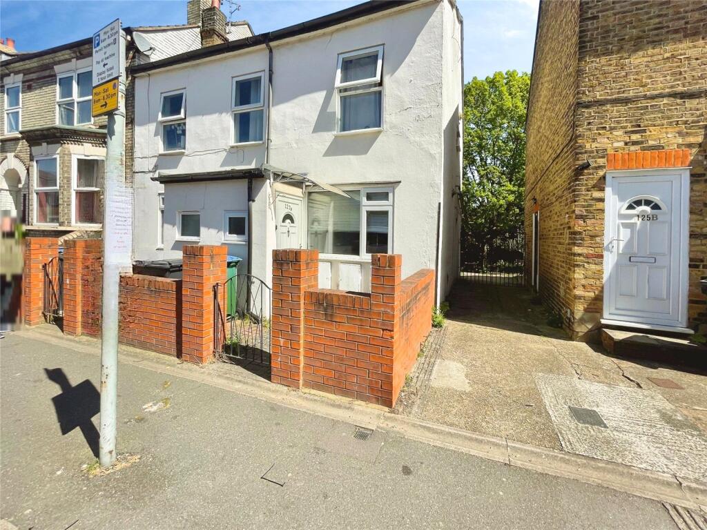 Main image of property: Queens Road, Watford, Hertfordshire, WD17