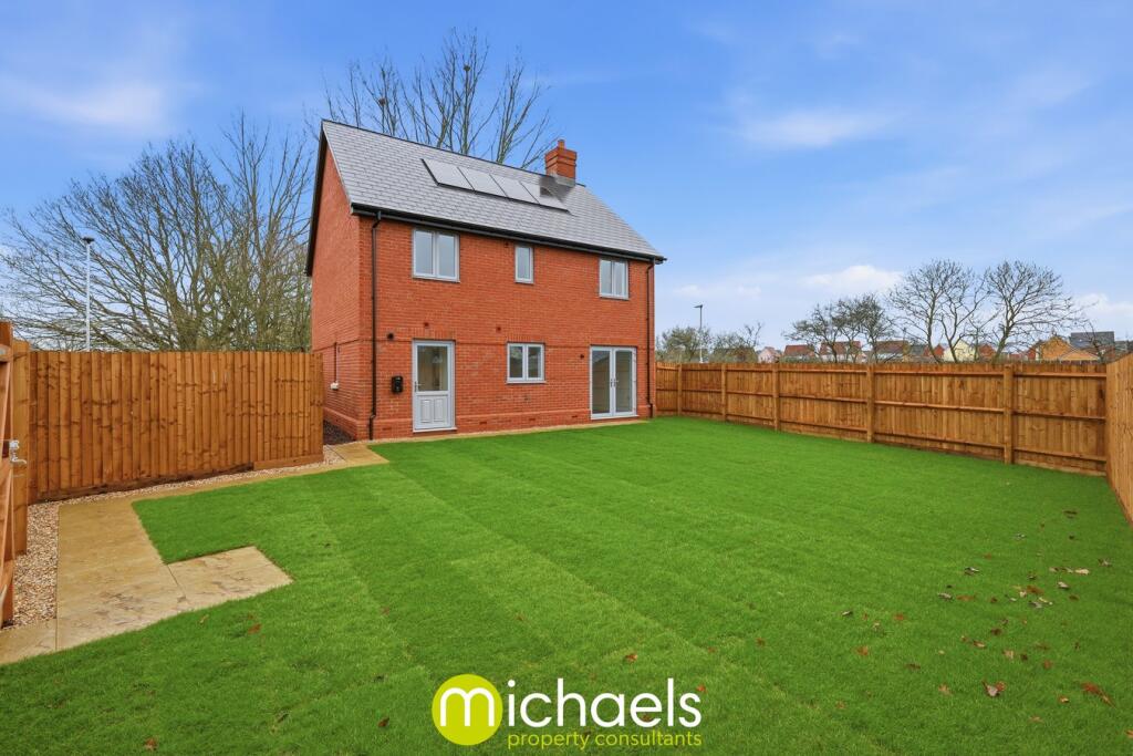 Cranesbill Close, Colchester, CO3 photo 2