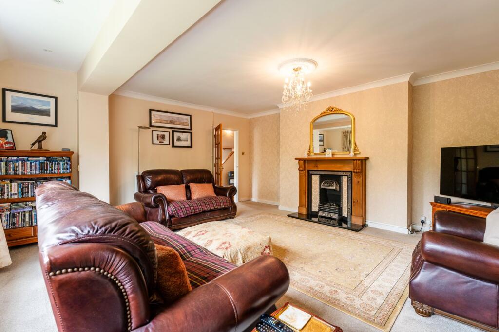 House in Llandrindod Wells, Brecon - View 2