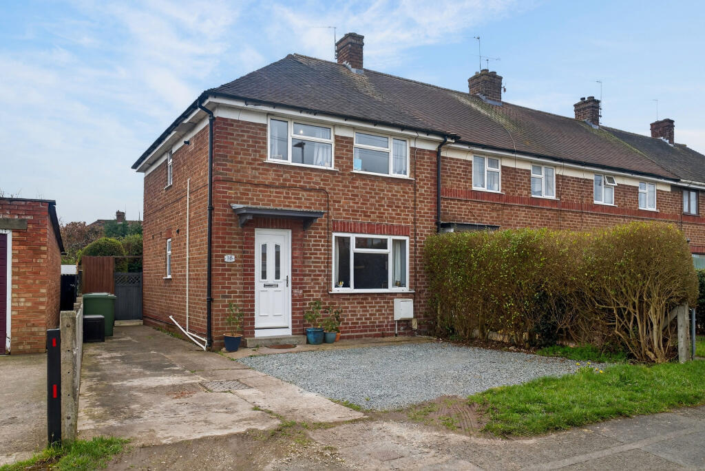 3-bed terraced on Birch Grove, Hinton, Hereford, HR2, £210,000
