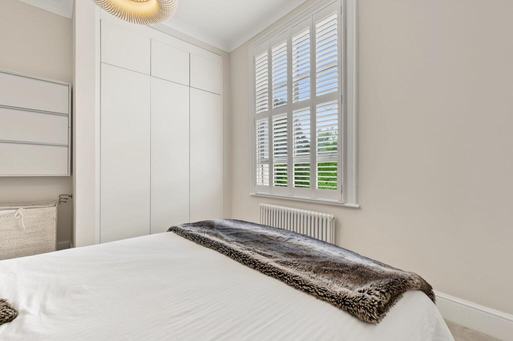 Apartment in London - More