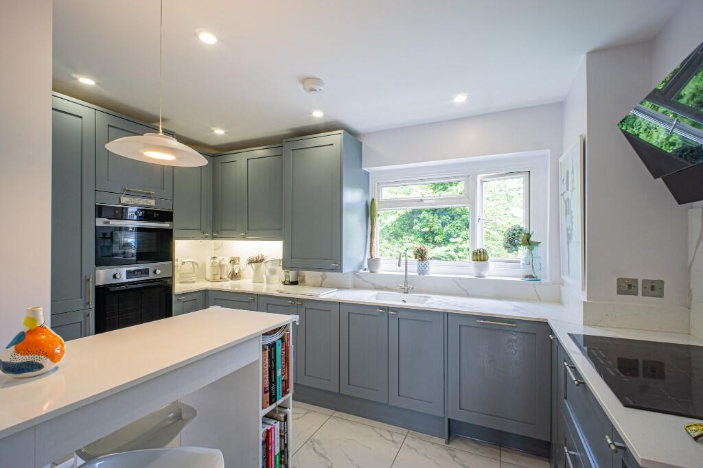 Main image of property: Leigham Court Road, London, SW16