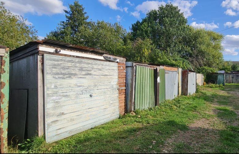 Garages and Land at Regent Street, Stowmarket, Suffolk, IP14 1RJ - View 5