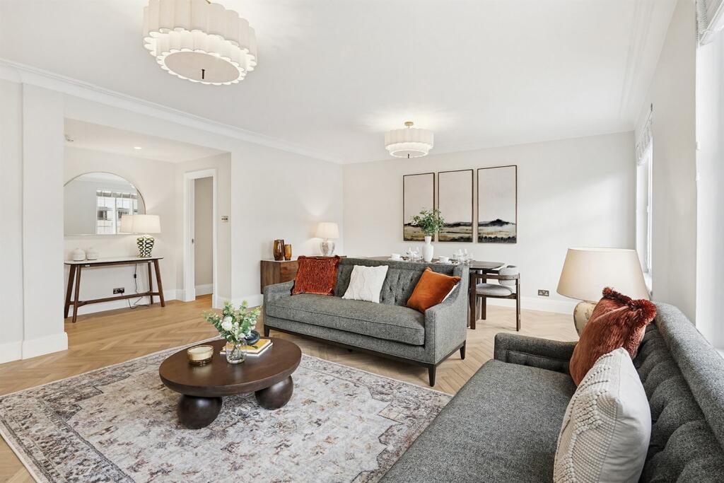 Main image of property: 3 bedroom 2nd Floor and Above Flat in Stafford Court