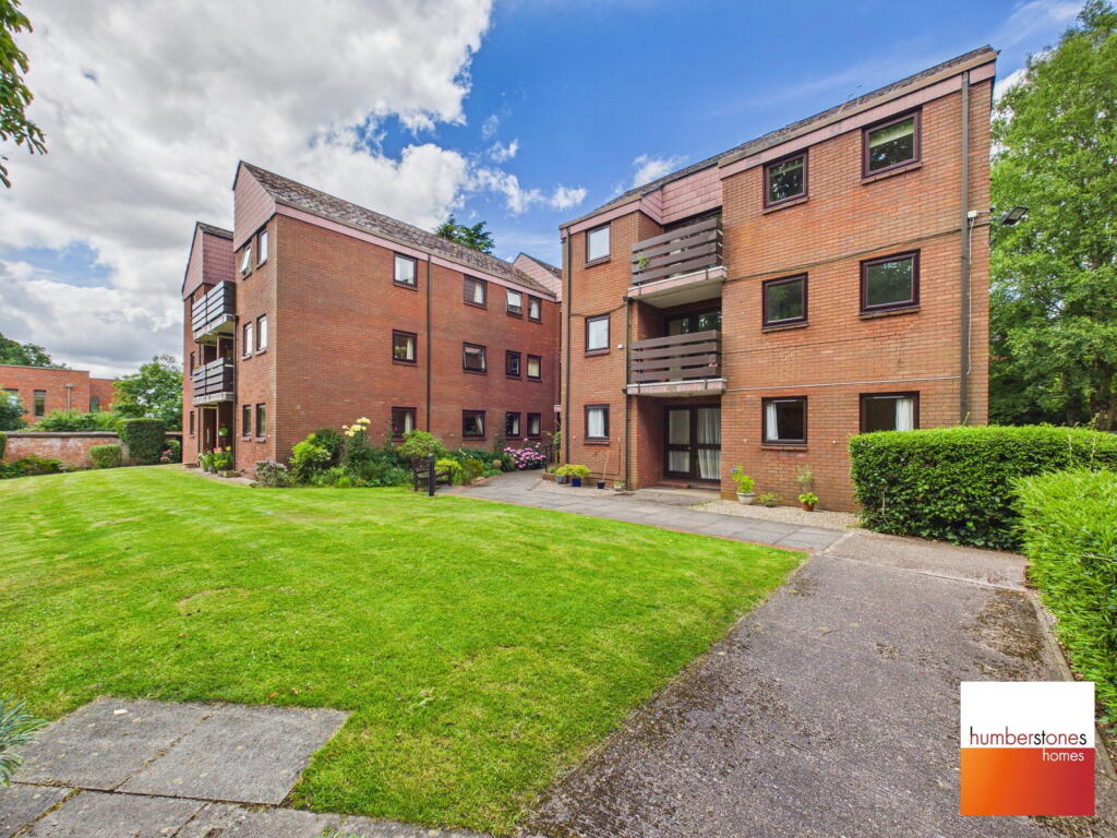 2-bed house on Peter Bennet Close, Court Oak Road, Harborne, £75,000