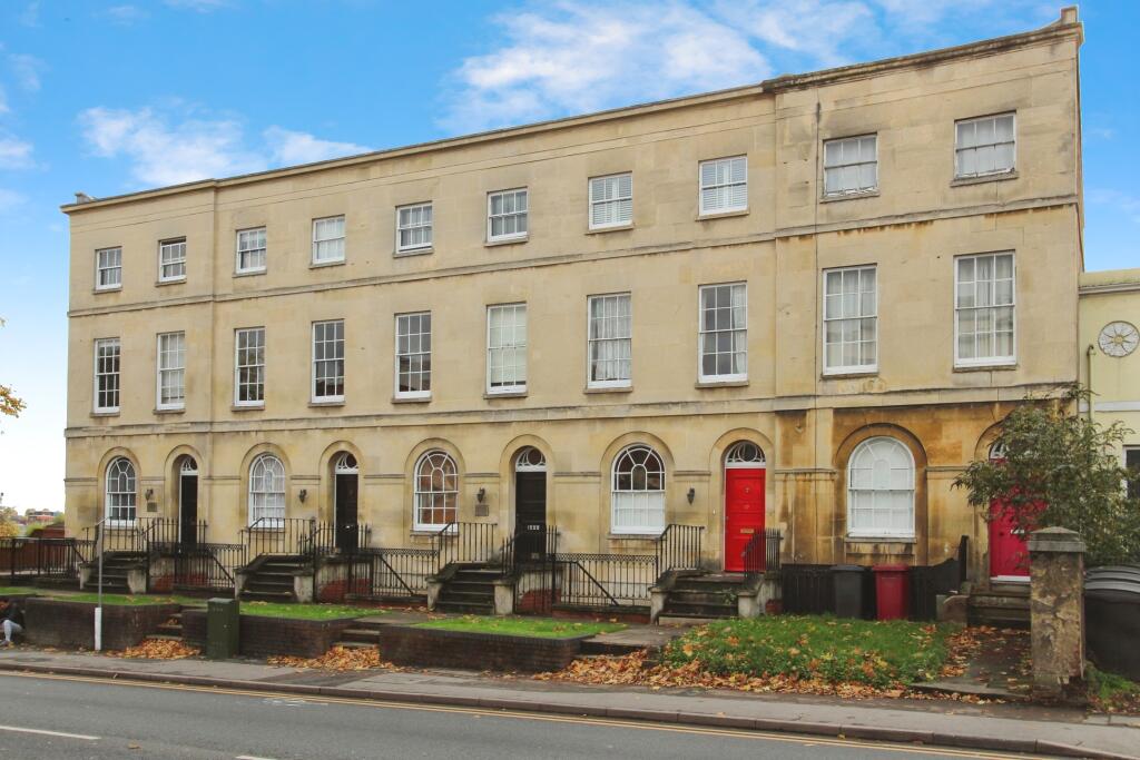 Main image of property: Castle Hill, Reading, RG1