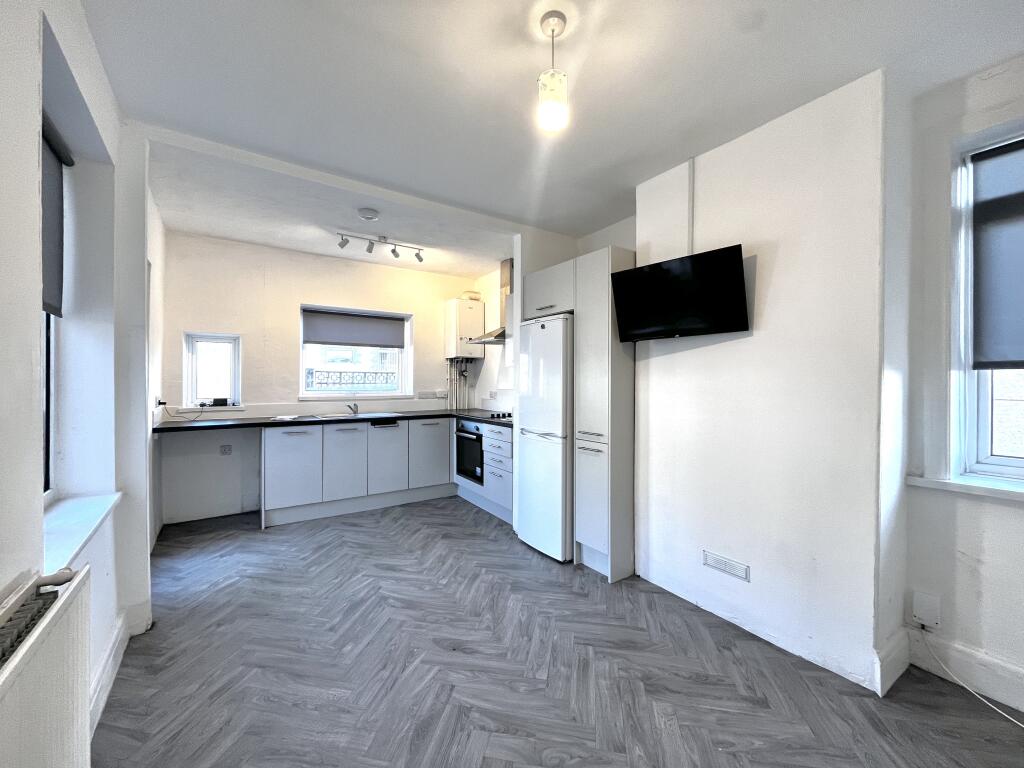 House in Plymouth - View 5