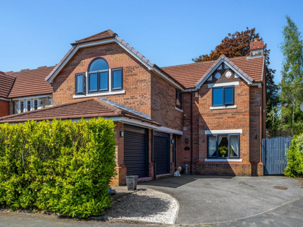 Main image of property: Nevern Close, Heaton, Bolton, BL1