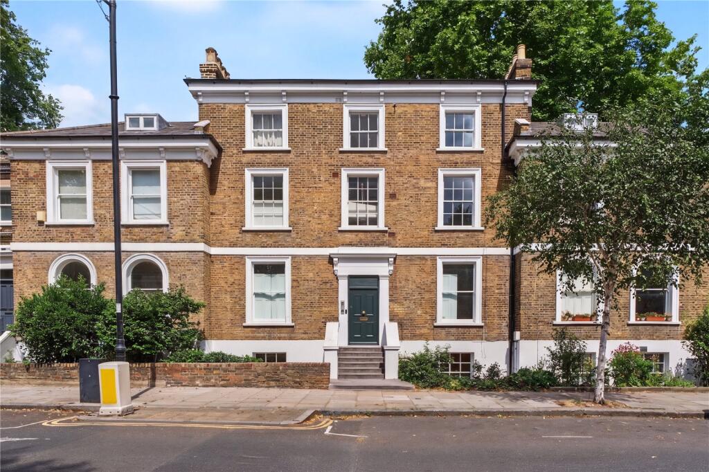 Main image of property: Canonbury Park North, London, N1
