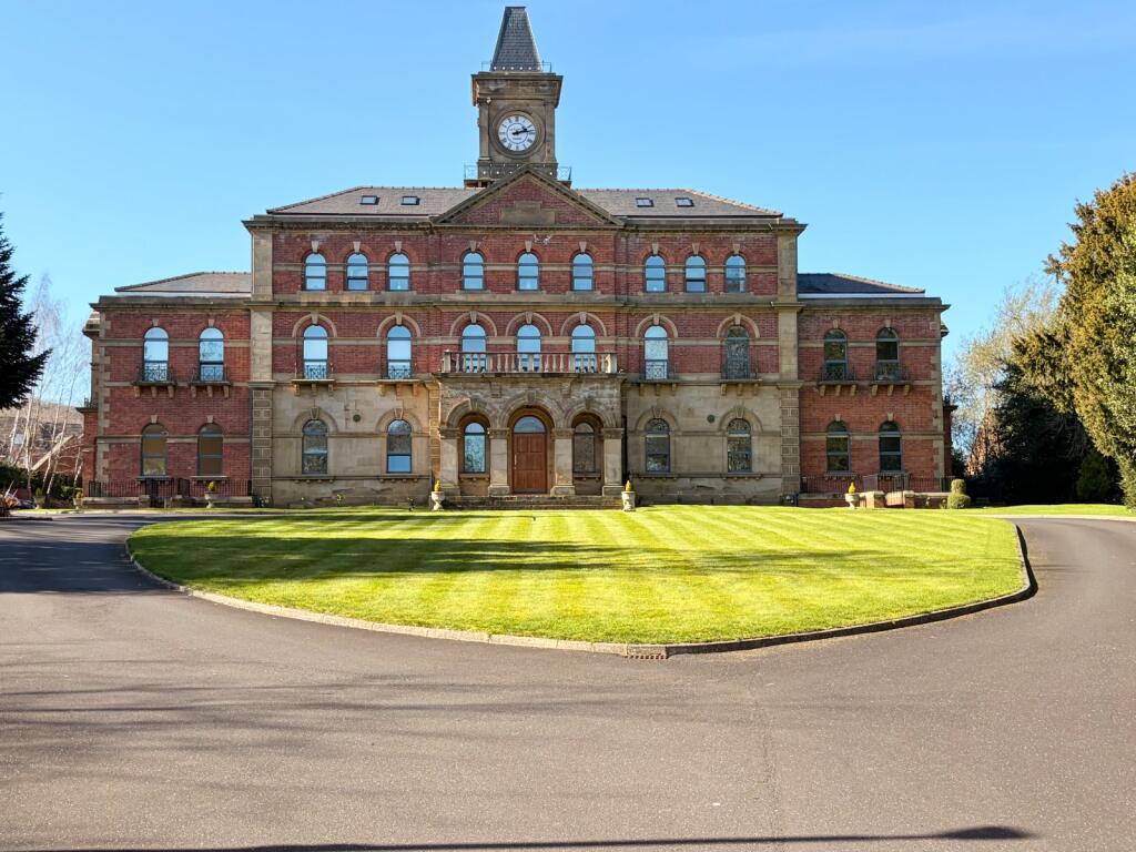 Main image of property: Middlewood Rise, Sheffield, S6