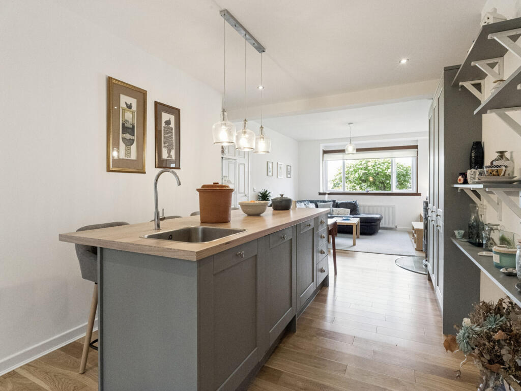 House in Glasgow, South Westerton, East Dunbartonshire - View 5