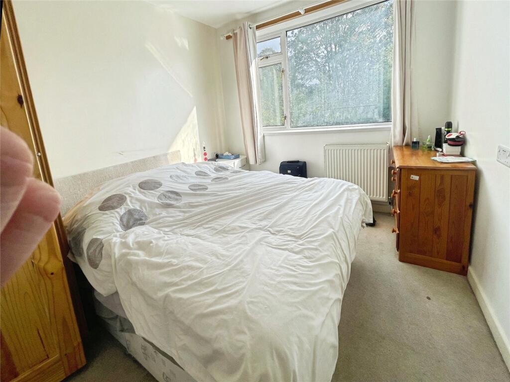 House in Wolverhampton, West Midlands - More