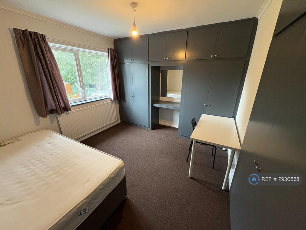 4 bedroom terraced house for rent