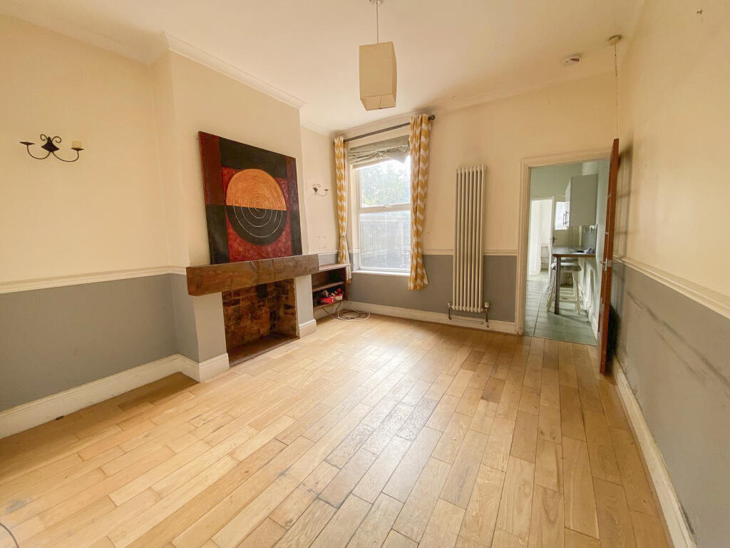 House in Birmingham, West Midlands - View 4