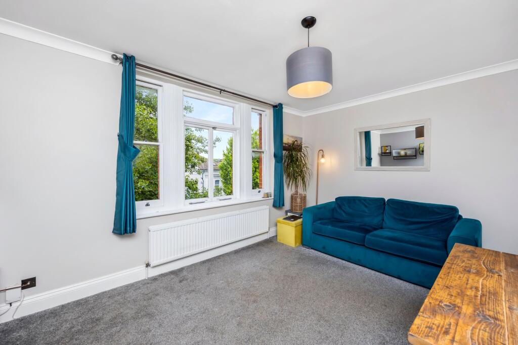 Apartment in Hove, Aldrington - View 5