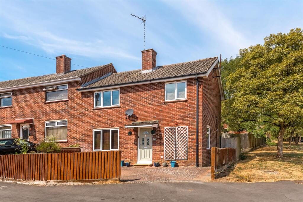 Main image of property: Margaret Close, Banbury