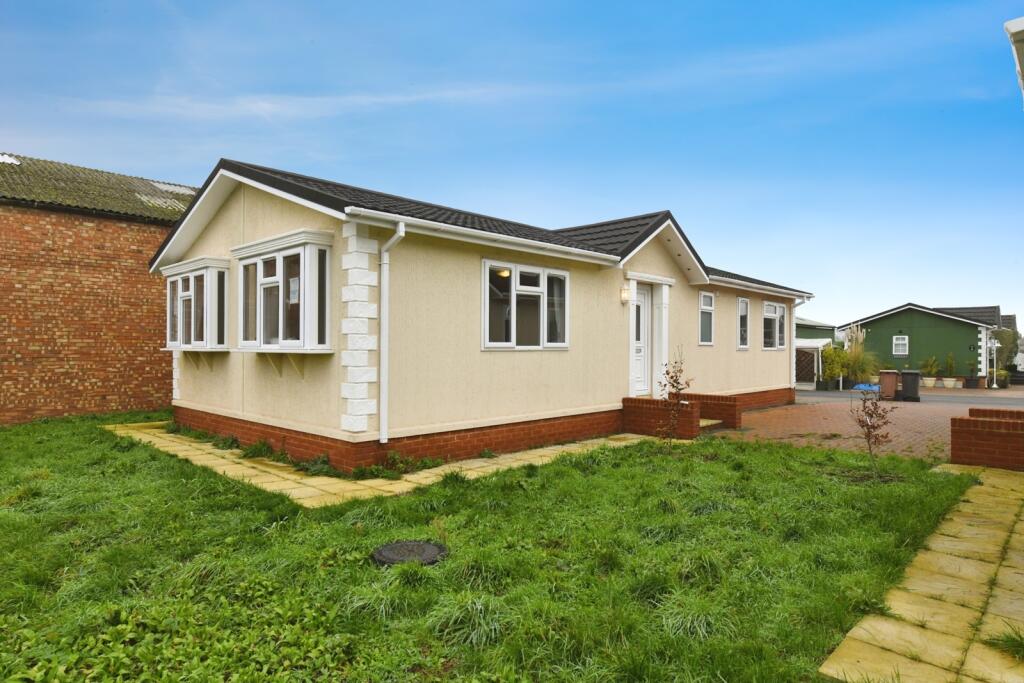 Main image of property: Hawk Hill, Battlesbridge, Wickford, Essex, SS11